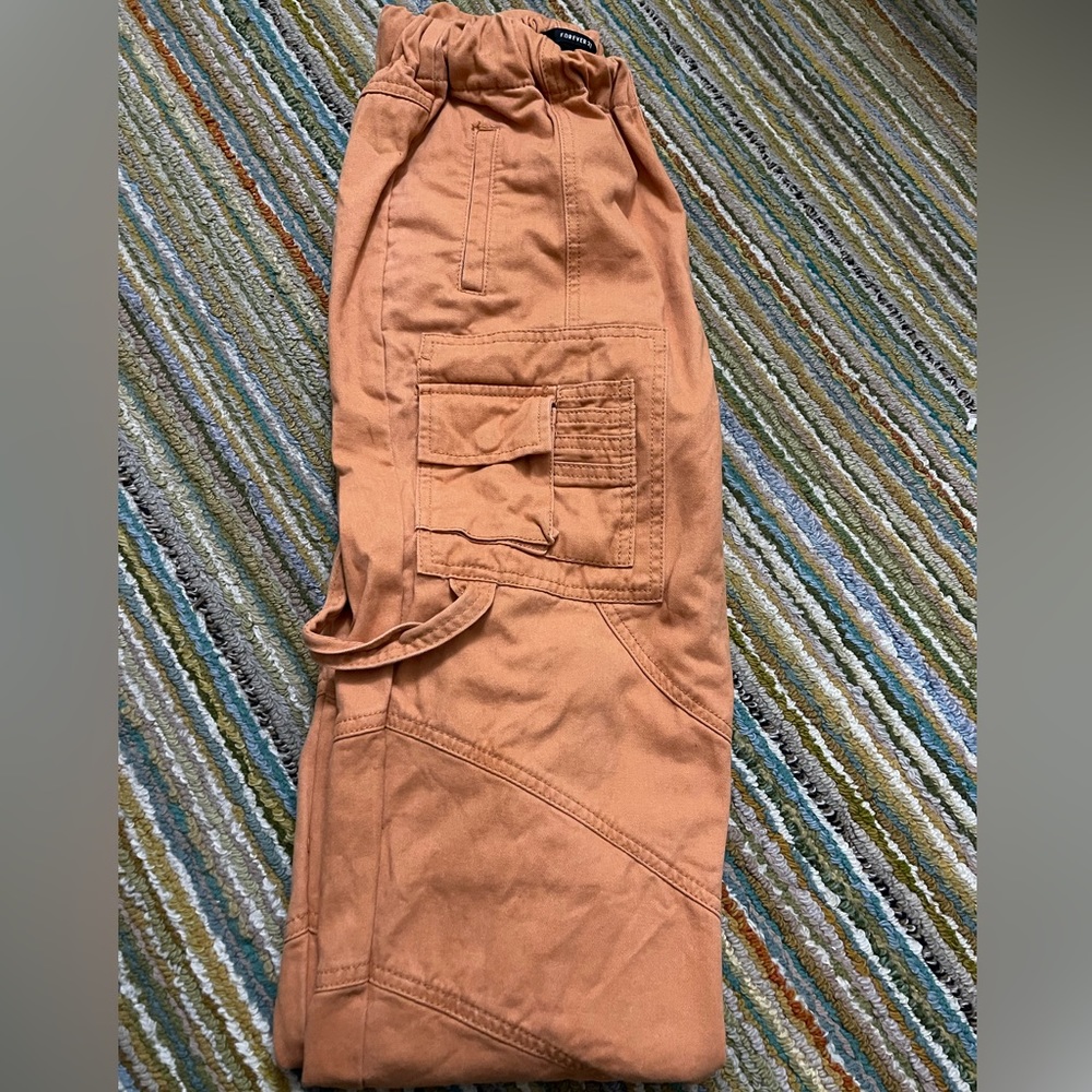 Light wash cargo pants wore once!!
